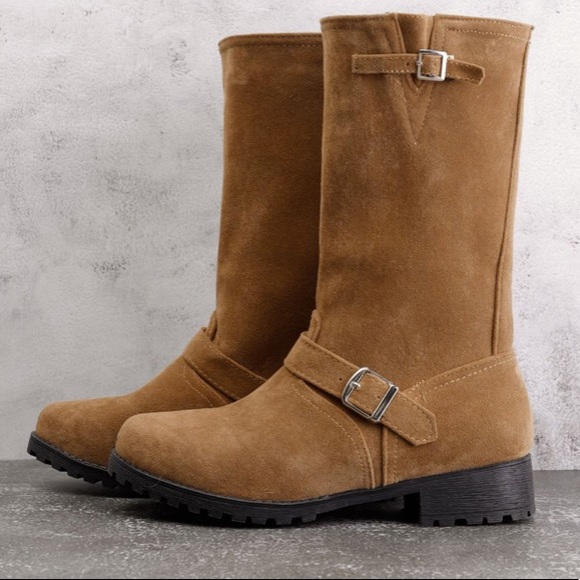 NWOT‼️Mid-calf Riding Boots